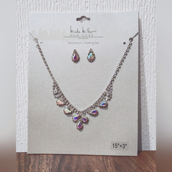 Nicole Miller Iridiscent Rhinestone Set - Picture 1 of 3